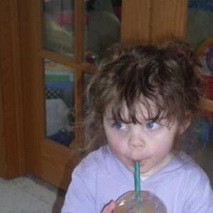 Meet your Posher, Emalia